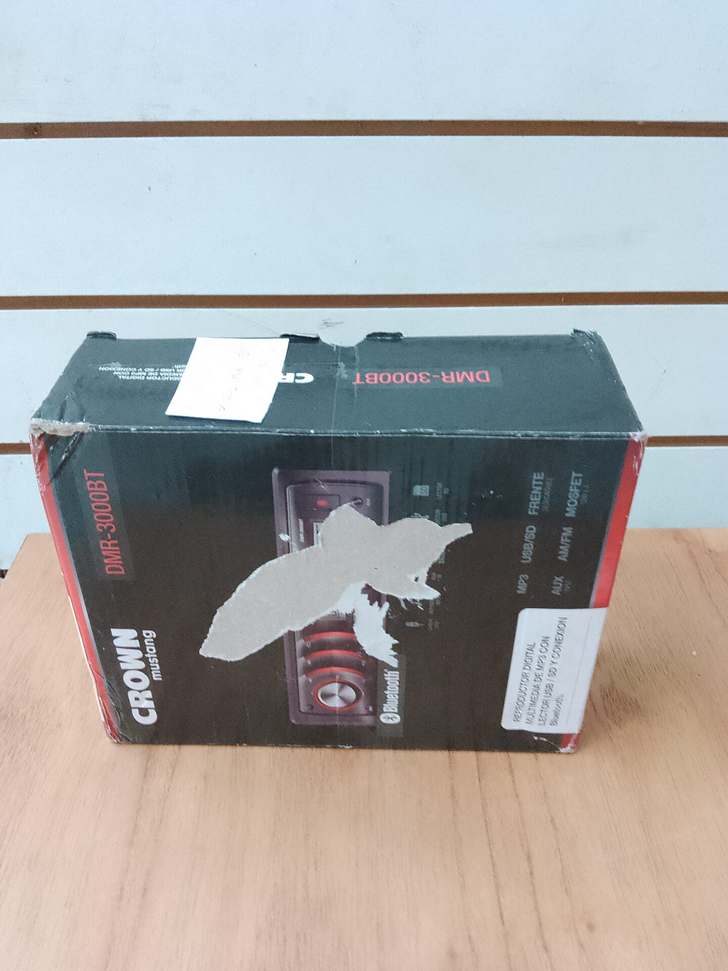 Stereo Auto Crown Mustang DMR-3000BT Outlet - Imagen 2