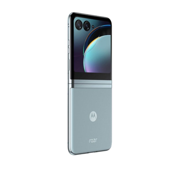 RAZR-40-ULTRA-CELESTE-DUAL-SIM-12512GB-3.jpg